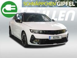 Weiß Gebraucht 2023 Opel Astra GSe Limousine | 28.980 € (Etwas zu teuer)