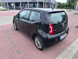 Schwarz Gebraucht 2013 VW up! Kleinwagen | 5.900 € (Teuer)