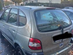 Silber Gebraucht 2003 Renault Mégane GrandTour Authentique Kombi | 500 € (Superpreis)