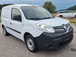 Weiß Gebraucht 2015 Renault Kangoo Basis Van / Kleinbus | 4.890 € (Superpreis)
