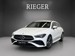 Weiß Gebraucht 2024 Mercedes CLA200 Shooting Brake AMG Kombi | 31.887 € (Fairer Preis)
