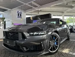 Grau Gebraucht 2025 Ford Mustang Dark Horse Coupé | 68.990 € (Etwas zu teuer)
