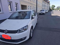 Weiß Gebraucht 2013 VW Touran Cup Van / Kleinbus | 8.000 € (Guter Preis)