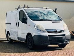 Weiß Gebraucht 2013 Opel Vivaro Van | 4.799 € (Superpreis)