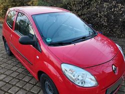 Rot Gebraucht 2009 Renault Twingo Kleinwagen | 2.750 €