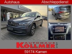 Grau Gebraucht 2022 VW Tiguan Active SUV | 20.990 € (Guter Preis)