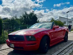 Rot Gebraucht 2008 Ford Mustang Cabrio | 15.300 € (Etwas zu teuer)