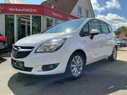 Weiß Gebraucht 2017 Opel Meriva Active Van / Kleinbus | 7.900 € (Fairer Preis)
