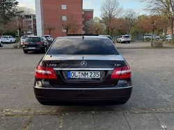 Mercedes E220