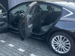 Schwarz Gebraucht 2019 Opel Insignia Country Tourer Sport Limousine | 12.500 € (Superpreis)
