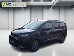 Lackierung schwarz perla nera/ Gebraucht 2024 Opel Combo Life Van / Kleinbus | 26.900 € (Etwas zu teuer)