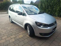 Silber Gebraucht 2012 VW Touran Match Van / Kleinbus | 7.600 € (Fairer Preis)
