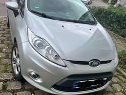 Silber Gebraucht 2010 Ford Fiesta Titanium Kleinwagen | 4.500 € (Fairer Preis)