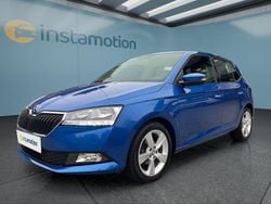 Blau Gebraucht 2021 Skoda Fabia Kleinwagen | 16.299 € (Fairer Preis)