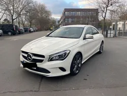 Weiß Gebraucht 2017 Mercedes CLA180 Limousine | 13.500 € (Guter Preis)