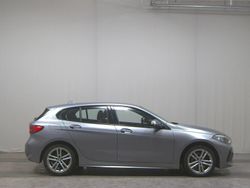 Grau Gebraucht 2023 BMW 118 M Sport Kleinwagen | 22.980 € (Guter Preis)