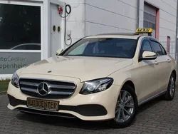 Beige Gebraucht 2018 Mercedes E220 Limousine | 15.999 € (Fairer Preis)