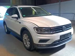 Pure white Gebraucht 2019 VW Tiguan Active SUV | 21.999 € (Fairer Preis)