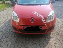 Rot Gebraucht 2008 Renault Twingo Kleinwagen | 1.500 €