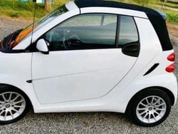 Weiß Gebraucht 2007 Smart ForTwo Cabrio Cabrio | 5.500 € (Fairer Preis)