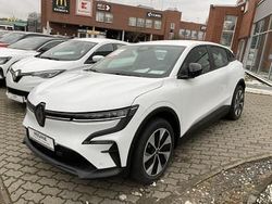 Weiß Gebraucht 2023 Renault Megane E-Tech Evolution Limousine | 26.990 € (Guter Preis)