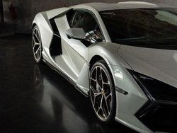 Weiß Neu 2025 Lamborghini Revuelto Coupé | 550.000 €
