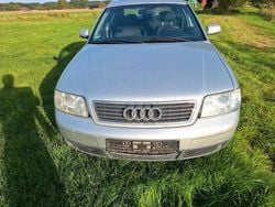 Silber Gebraucht 2000 Audi A6 Limousine | 1.000 €