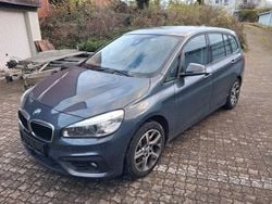 Grau Gebraucht 2015 BMW 218 Gran Tourer Advantage Van / Kleinbus | 6.500 € (Guter Preis)