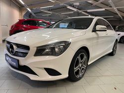 Weiß Gebraucht 2014 Mercedes CLA220 Limousine | 12.999 € (Fairer Preis)