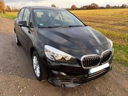 Schwarz Gebraucht 2018 BMW 218 Active Tourer Advantage Van / Kleinbus | 13.200 € (Guter Preis)