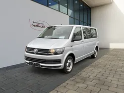 Silber (reflexsilber) Gebraucht 2017 VW T6 Van | 28.900 €