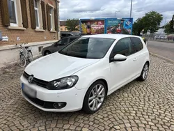 Weiß Gebraucht 2009 VW Golf VI Highline Limousine | 3.300 € (Superpreis)
