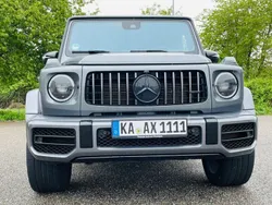 Grau Gebraucht 2022 Mercedes G500 AMG SUV | 129.000 €