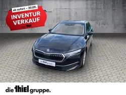 Schwarz Gebraucht 2024 Skoda Octavia Selection Kombi | 31.590 € (Fairer Preis)