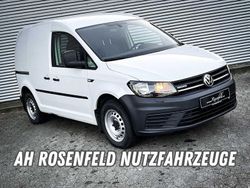 Weiß Gebraucht 2017 VW Caddy Van / Kleinbus | 12.890 € (Fairer Preis)