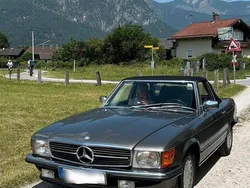 Grau Gebraucht 1986 Mercedes SL300 Cabrio | 36.800 €