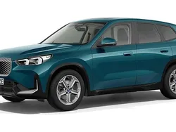 Blau Gebraucht 2024 BMW iX1 Comfort Edition SUV | 48.386 € (Teuer)