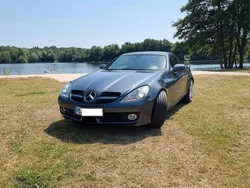 Grau Gebraucht 2010 Mercedes SLK200 AMG Cabrio | 12.950 € (Fairer Preis)