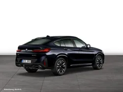 Schwarz Gebraucht 2024 BMW X4 SUV | 63.245 € (Fairer Preis)