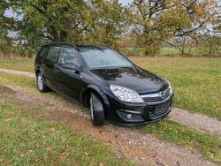 Schwarz Gebraucht 2008 Opel Astra Kombi | 800 € (Guter Preis)
