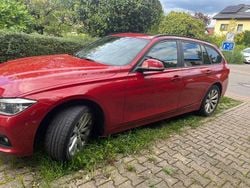 Rot Gebraucht 2019 BMW 330 Advantage Kombi | 16.000 € (Fairer Preis)