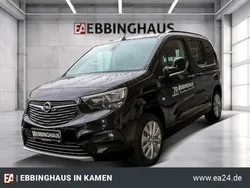 Schwarz Gebraucht 2023 Opel Combo-e Life Ultimate Van / Kleinbus | 32.990 € (Teuer)
