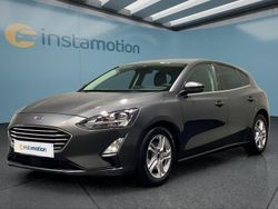 Grau Gebraucht 2021 Ford Focus Limousine | 18.899 € (Etwas zu teuer)