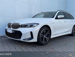 Alpinweiß uni Gebraucht 2024 BMW 330e Comfort Edition Kombi | 44.899 € (Fairer Preis)