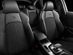 Schwarz Gebraucht 2022 Audi A4 S-Line Kombi | 29.500 € (Superpreis)