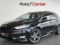 Schwarz Gebraucht 2018 Ford Focus ST-Line Limousine | 14.990 € (Fairer Preis)