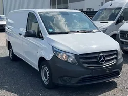 Andere Gebraucht 2023 Mercedes Vito Van / Kleinbus | 23.205 €