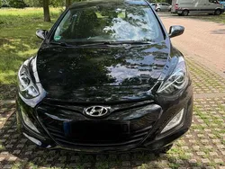 Schwarz Gebraucht 2013 Hyundai i30 Classic Limousine | 7.500 € (Guter Preis)