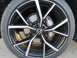 Grenadillschwarz metallic Neu 2025 VW Touareg R-line SUV | 86.590 € (Fairer Preis)