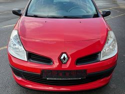 Rot Gebraucht 2008 Renault Clio II Kleinwagen | 1.649 € (Fairer Preis)